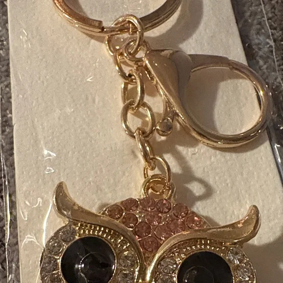 De Blossom Collection Pink and Gold Owl Keychain - Picture 5 of 5